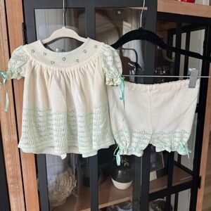 1970s Vintage Knit Set baby girl rosettes bow ribbon bloomers top Mint Venezuela